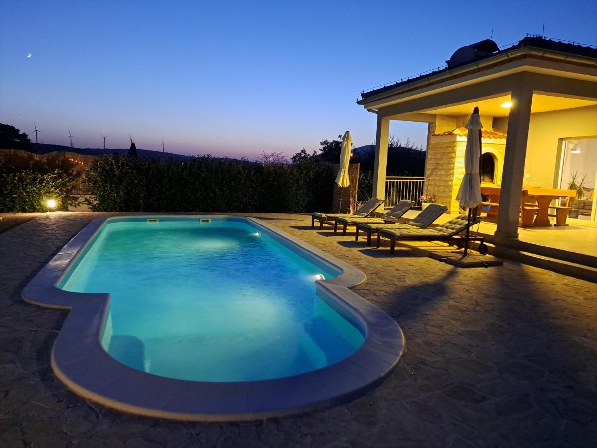 Modern Guest House Rak With Beautiful Pool Šibenik Exteriör bild